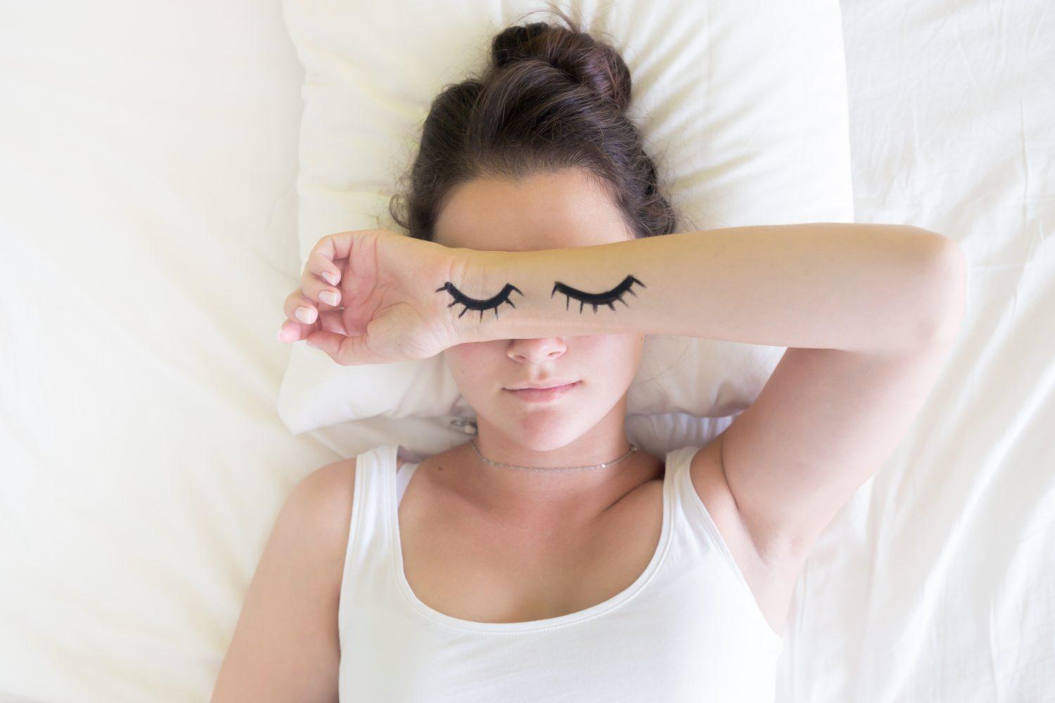 9 Natural Solutions to Help You Sleep